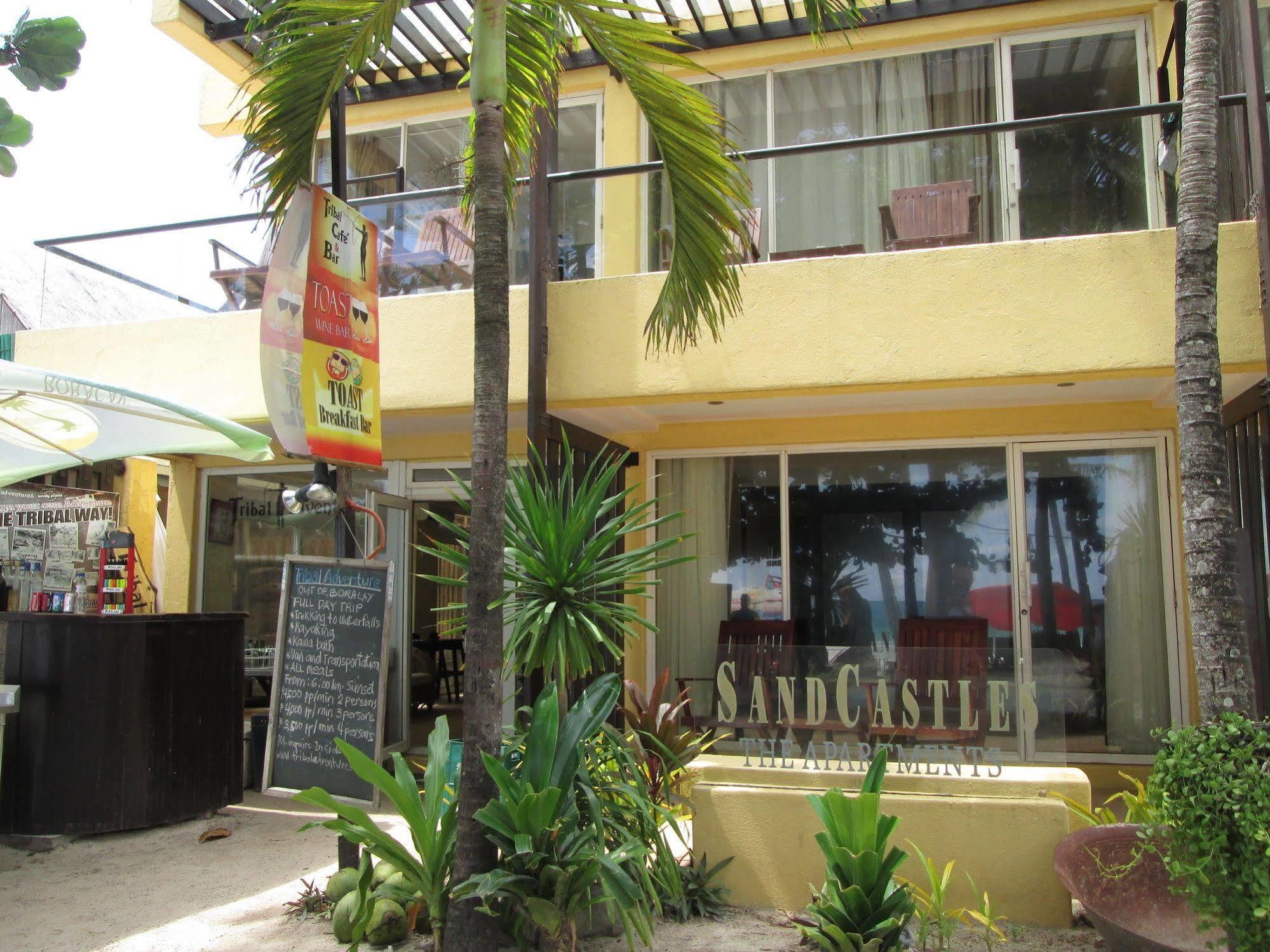 Boracay Sandcastles The Apartments Balabag  Dış mekan fotoğraf